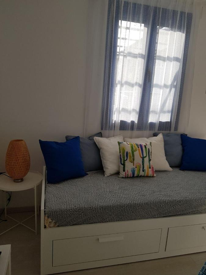 Casa Ble - Izla Homes Skala  エクステリア 写真
