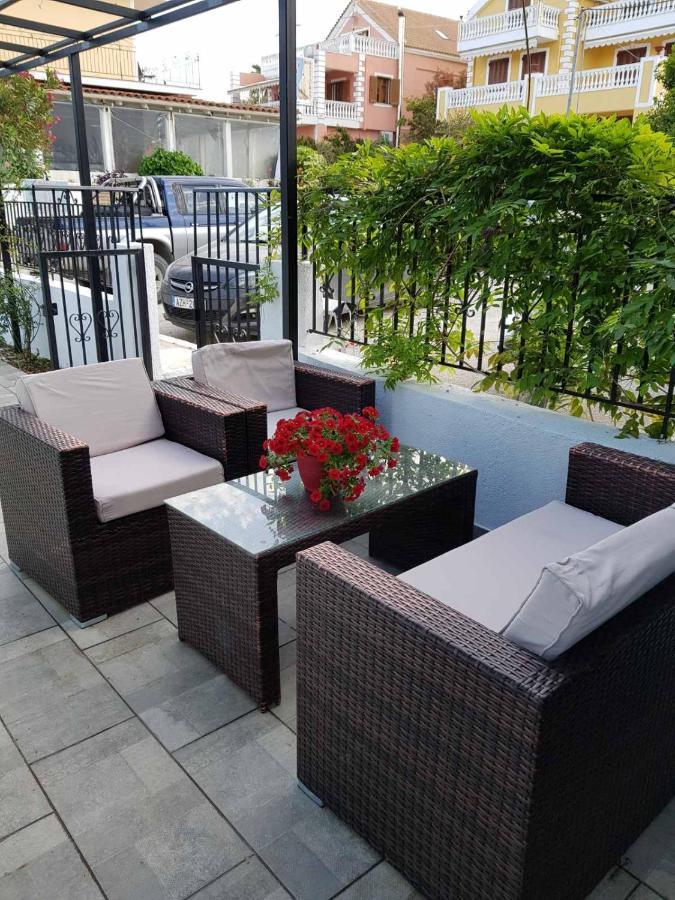 Casa Ble - Izla Homes Skala  エクステリア 写真